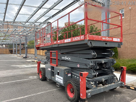 2016 SKYJACK SJ9250 RT