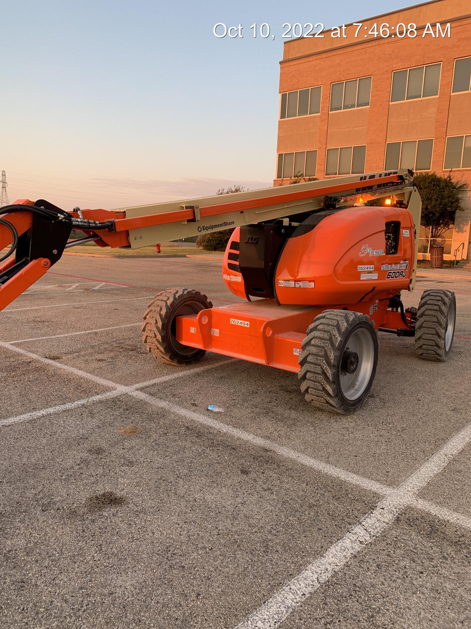 2022 JLG 600AJ