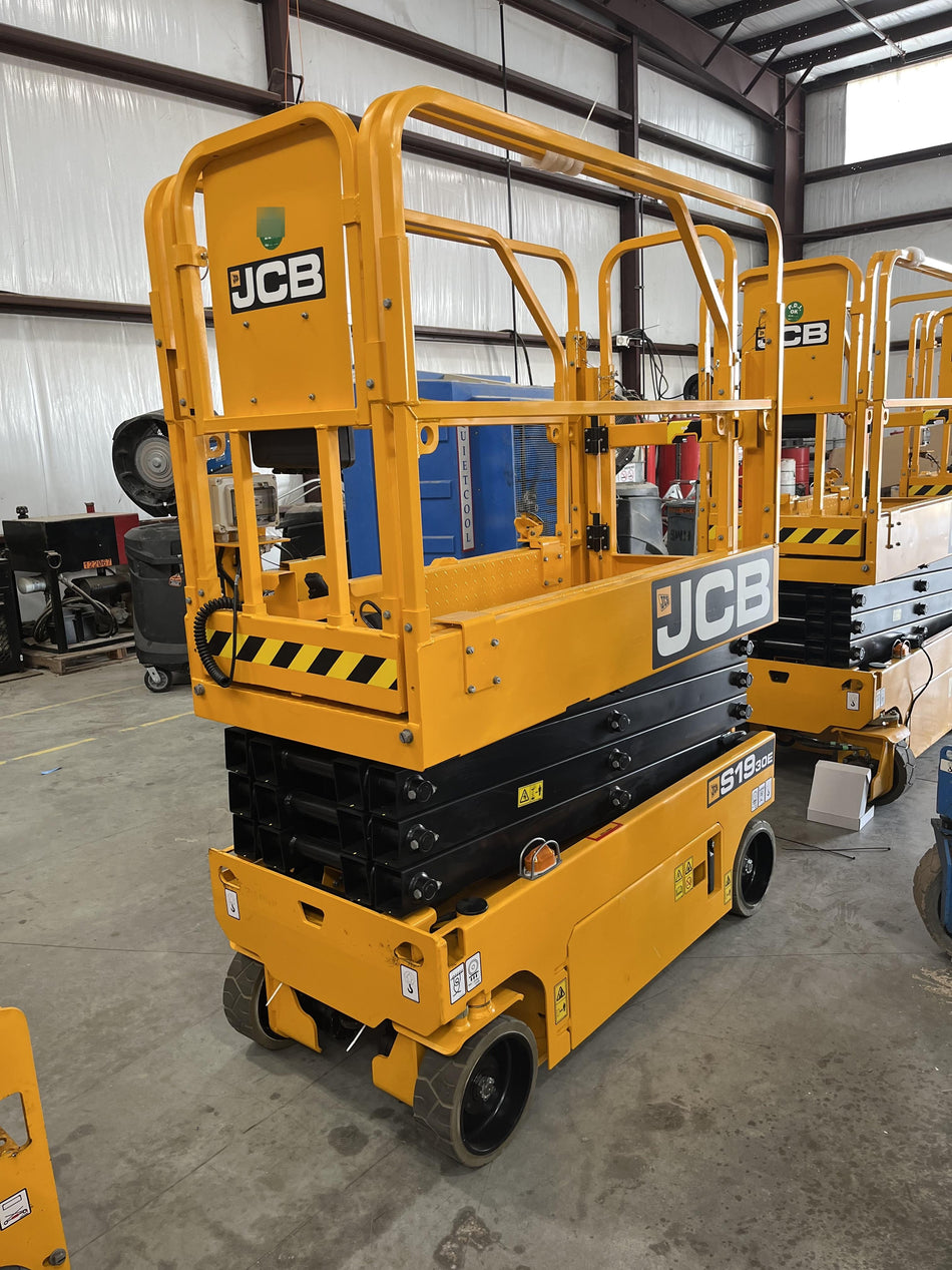 2023 JCB S1930E