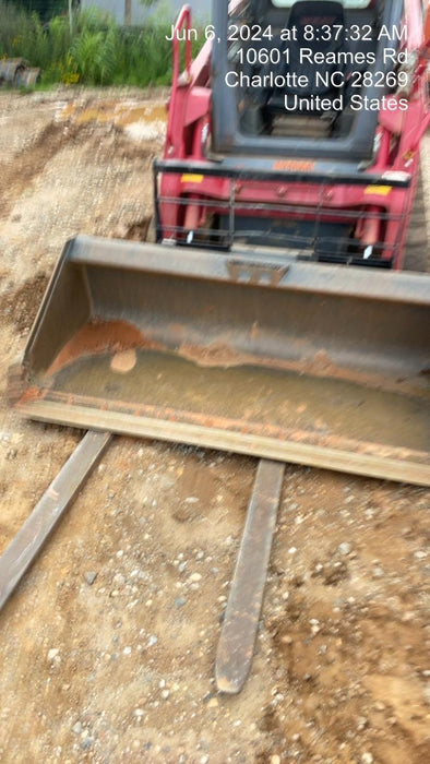 2022 ARROW MATERIAL HANDLING 60" Pallet Forks - Arrow