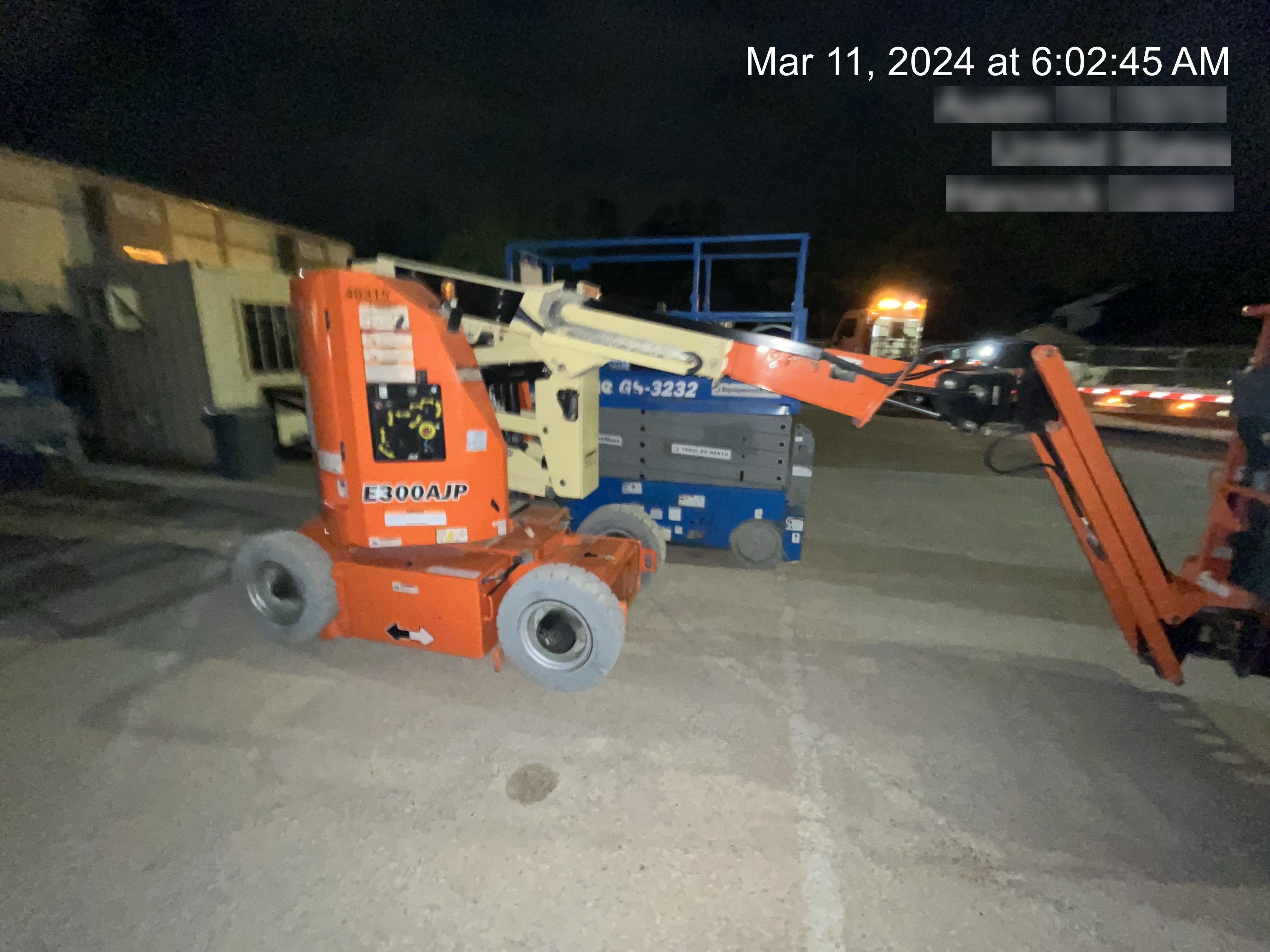 2019 JLG E300AJP