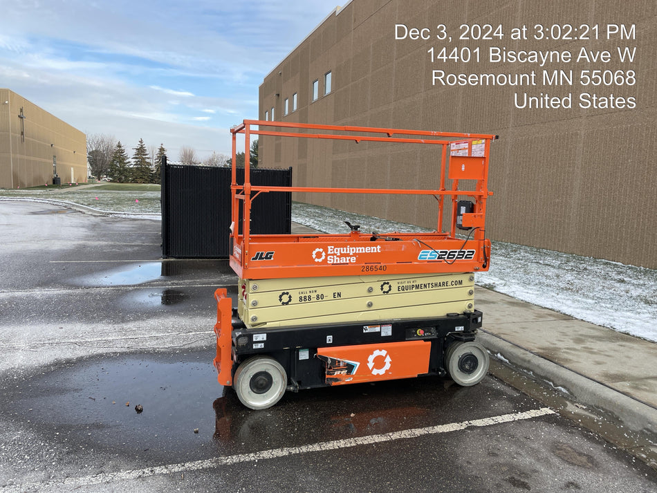 2022 JLG ES2632
