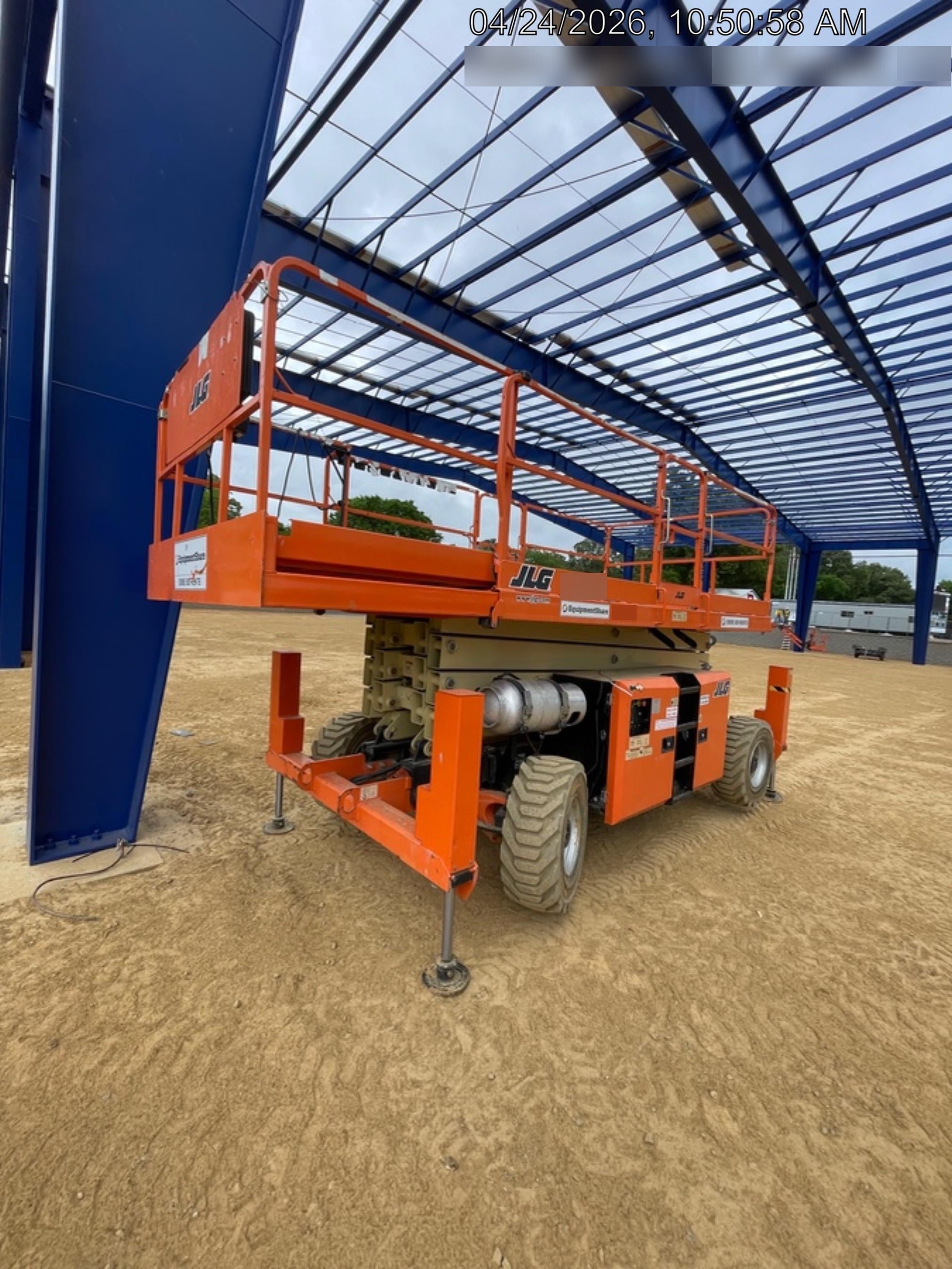 2019 JLG 430LRT
