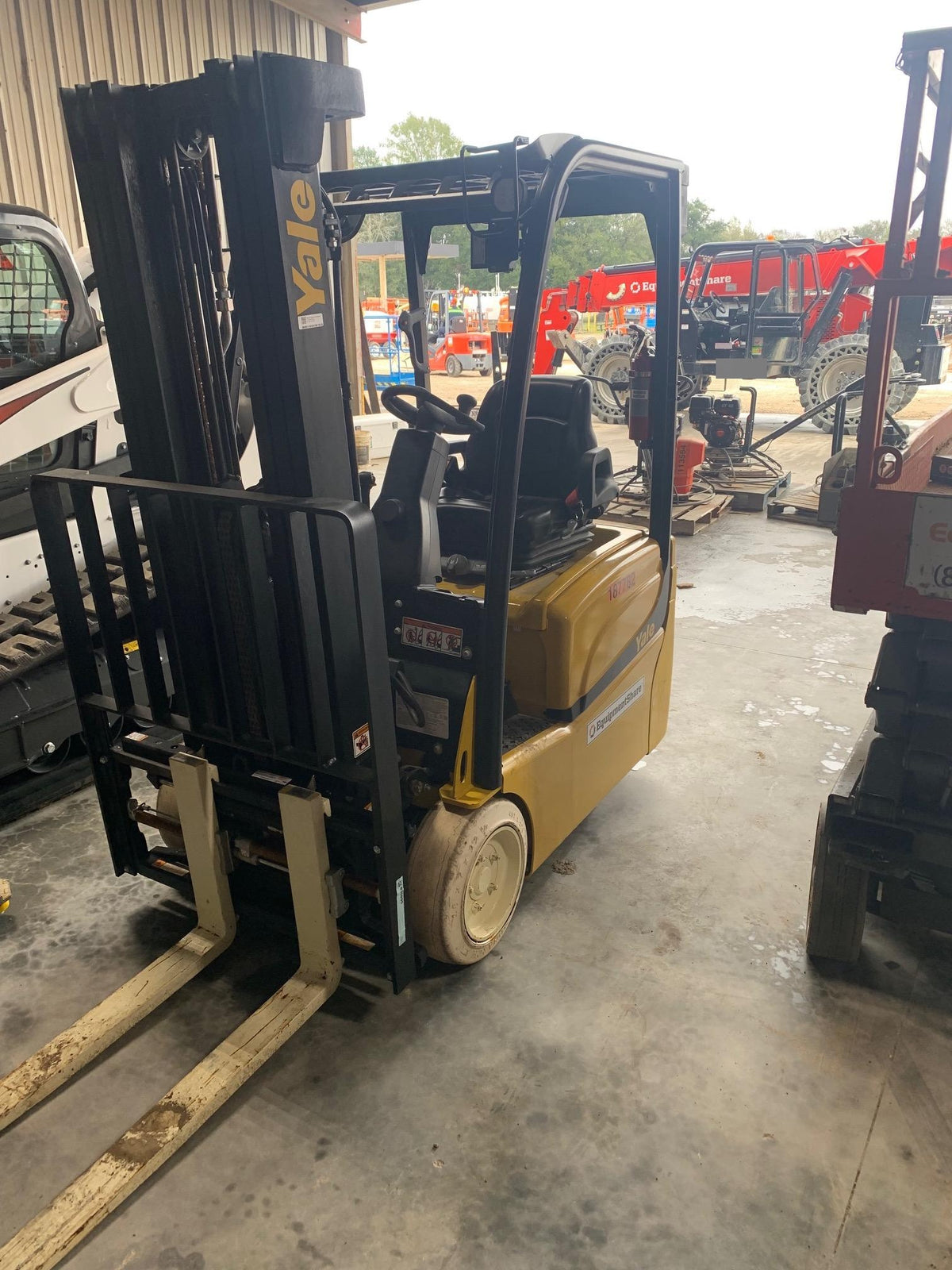 2021 YALE ERP030VT