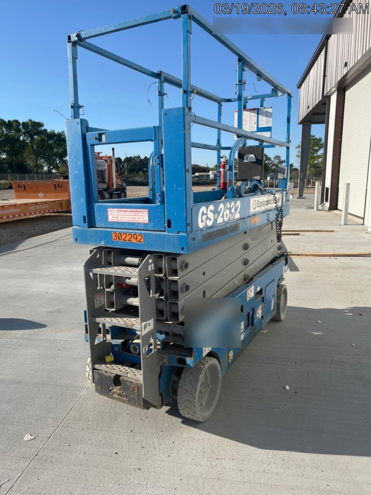 2023 GENIE GS-2632
