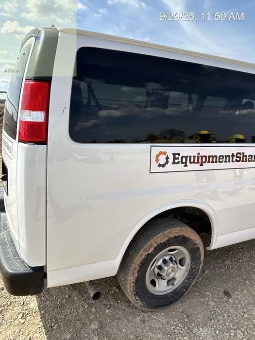 2023 CHEVROLET Express Van - Rental