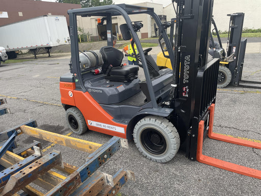 2022 TOYOTA 50-8FGU25