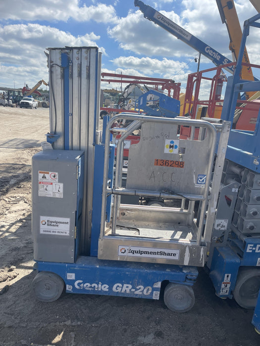 2021 GENIE GR-20
