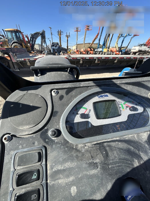 2018 Genie GTH-844 Genie GTH-844 w/Open ROPS, Solid Tires, beacon/work lights, 60" carriage/forks