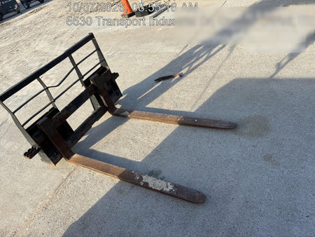 2023 ARROW MATERIAL HANDLING 24" Pallet Fork Frame
