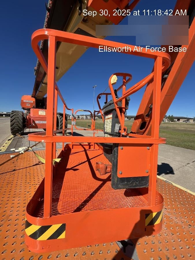 2022 JLG 1350SJP