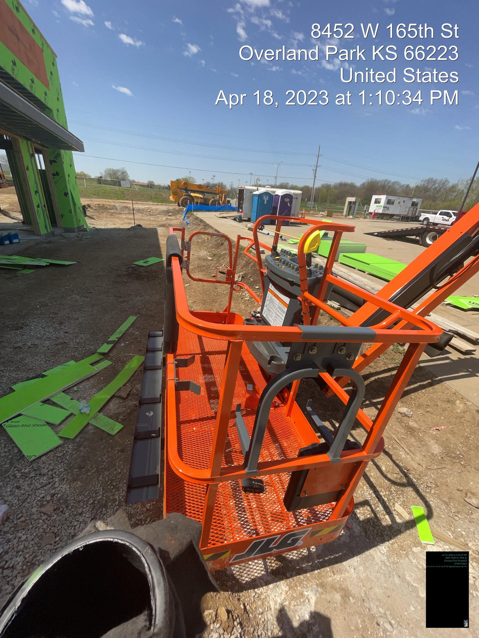 2023 JLG 460SJ