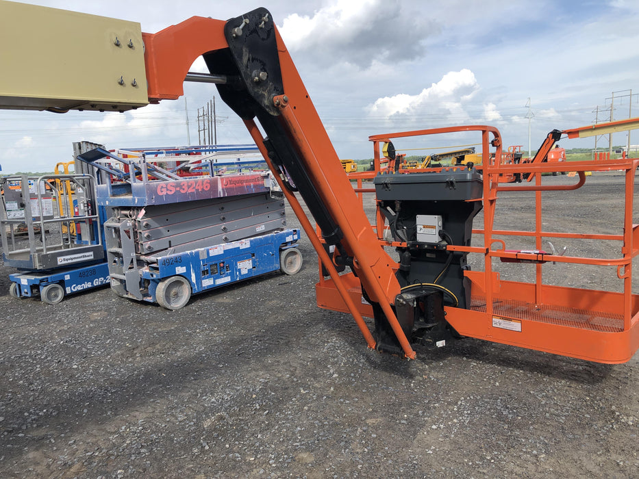 2019 JLG 460SJ