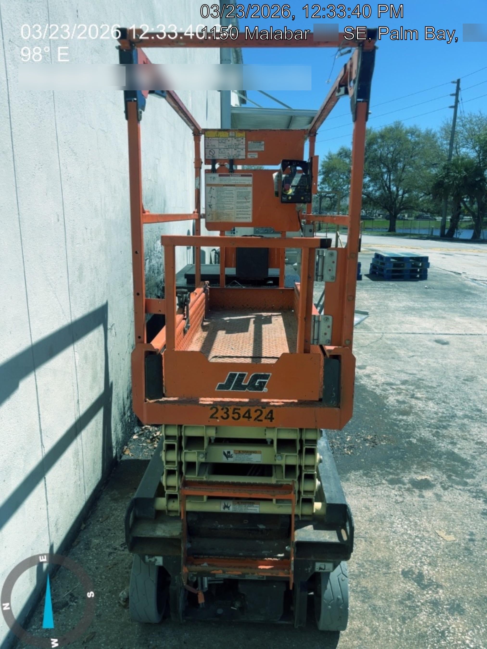 2022 JLG ES1932