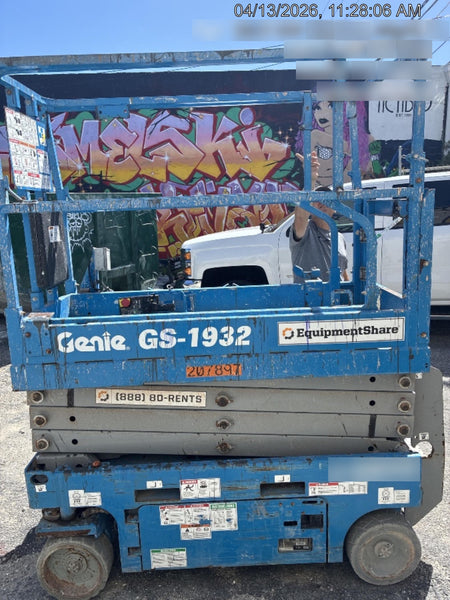 2022 GENIE GS-1932