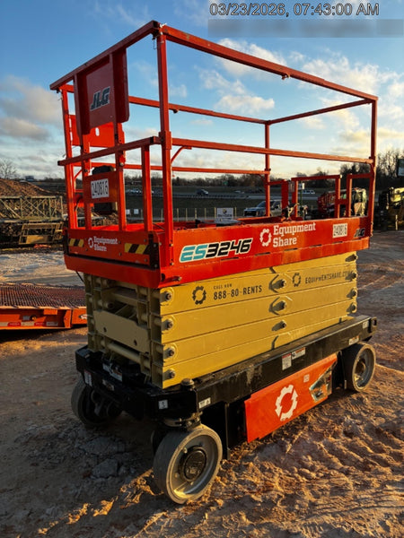 2022 JLG ES3246