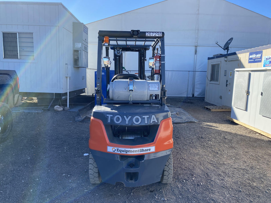 2022 TOYOTA 50-8FGU25