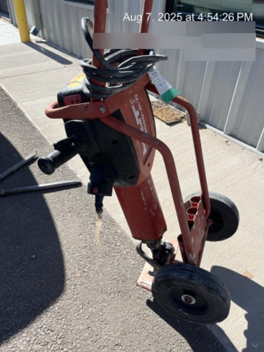 2020 HILTI TE 3000-AVR