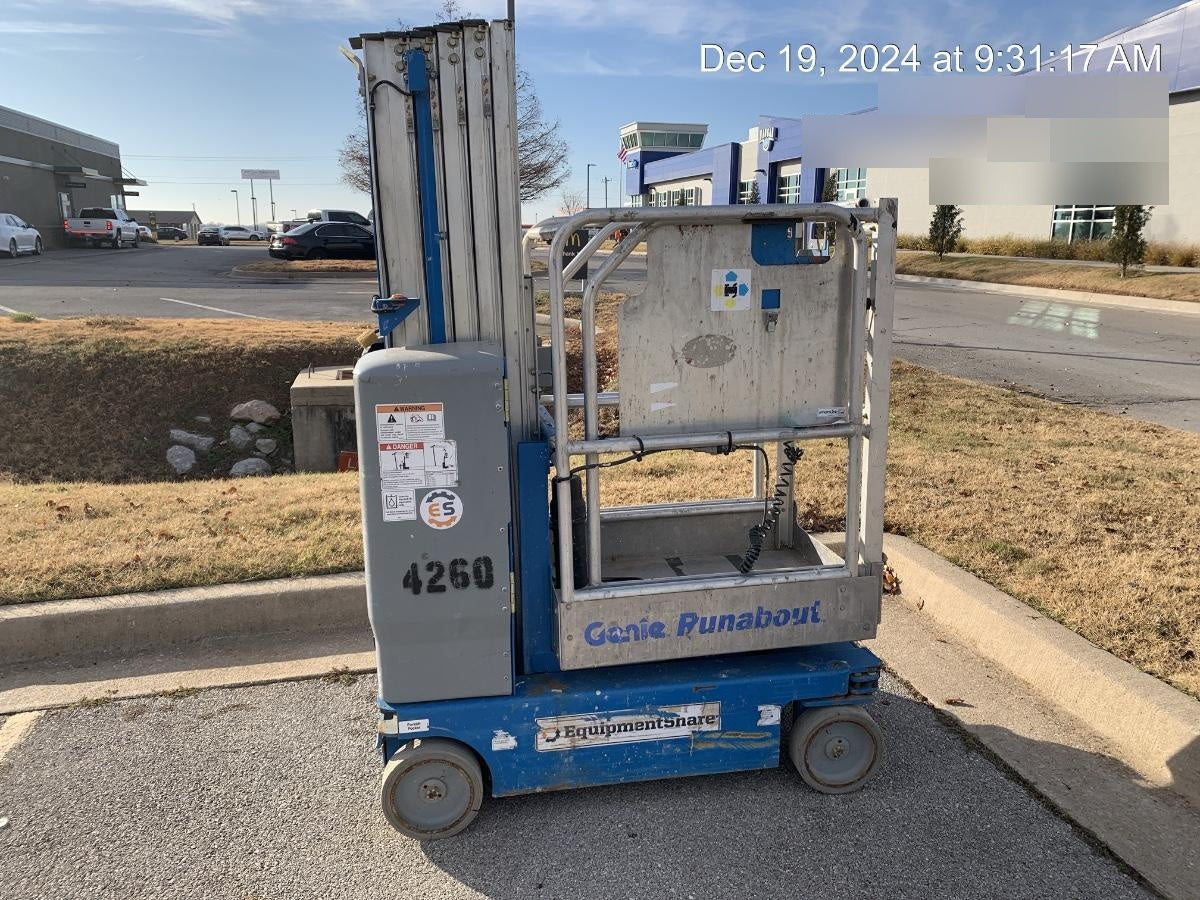 2017 GENIE GR-20