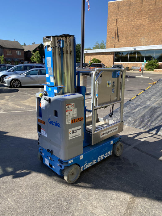2020 GENIE GR-20
