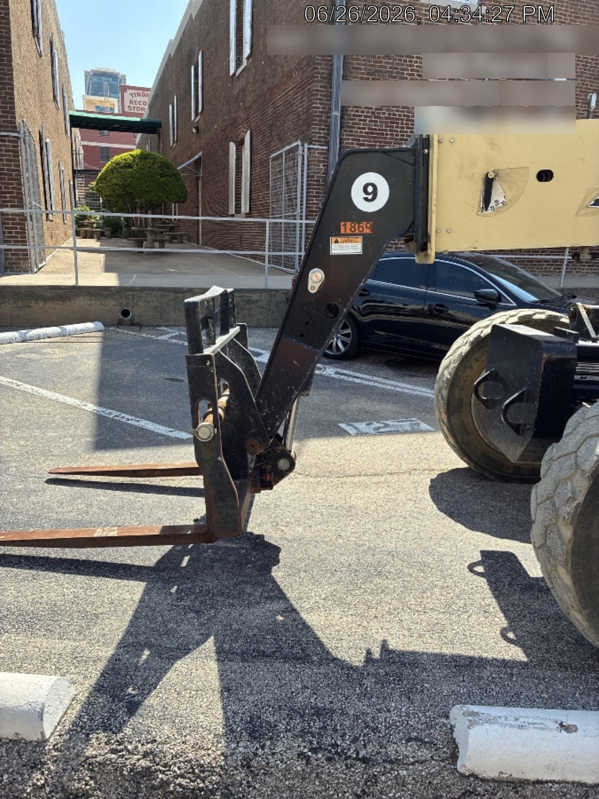 2008 JLG G9-43A