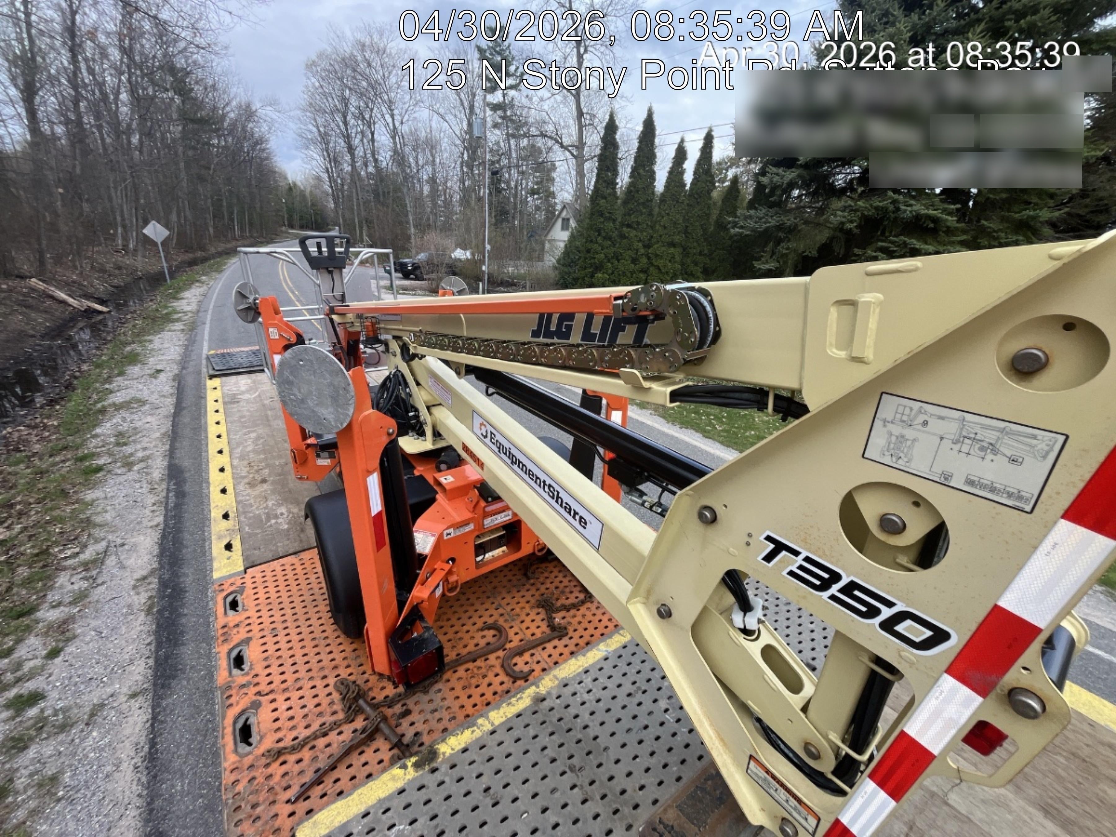 2022 JLG T350