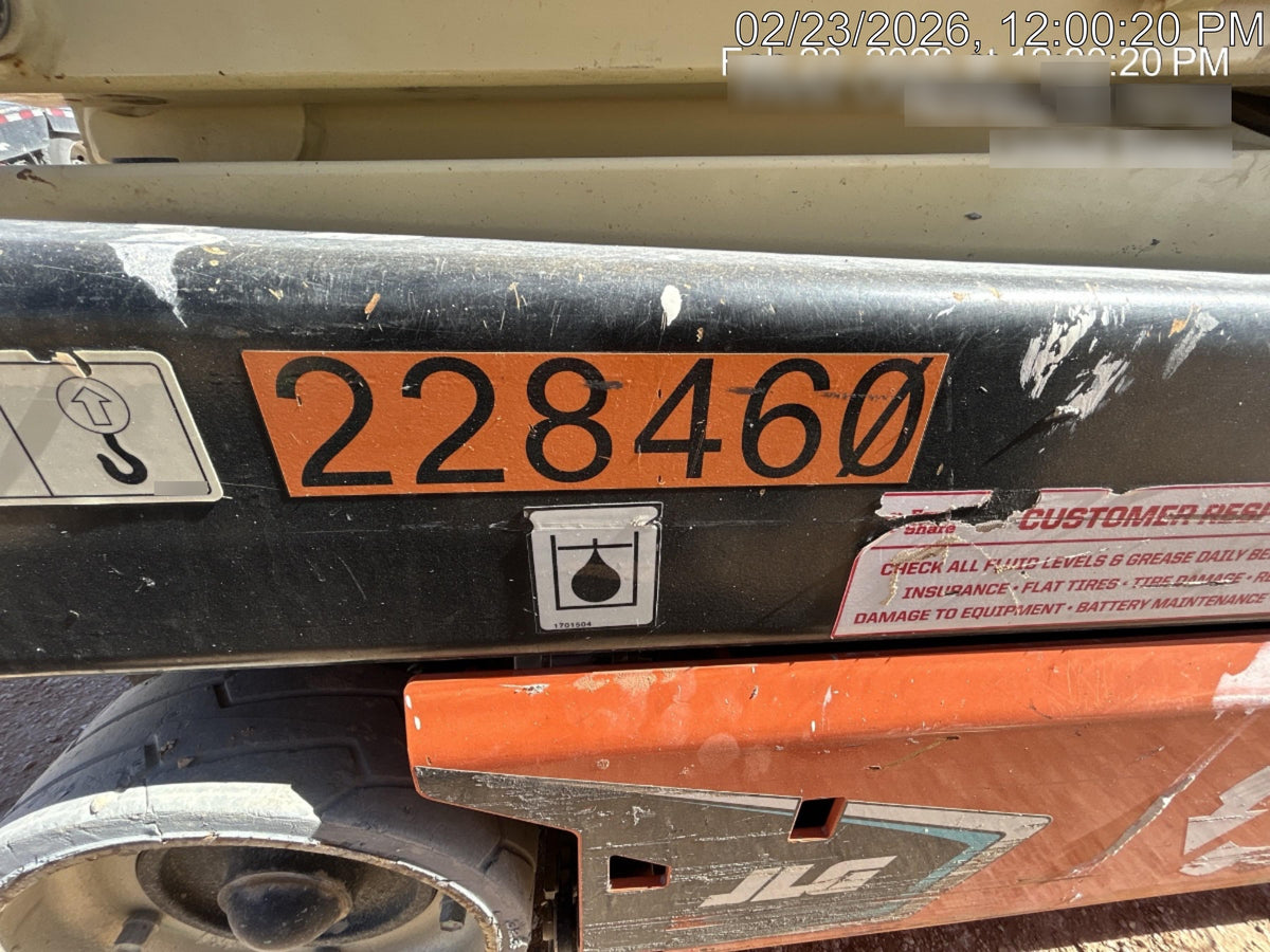 2022 JLG ES1932