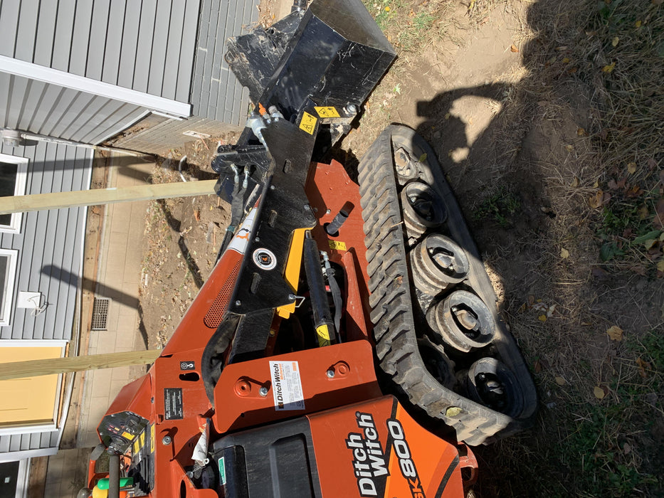2020 DITCH WITCH SK800A