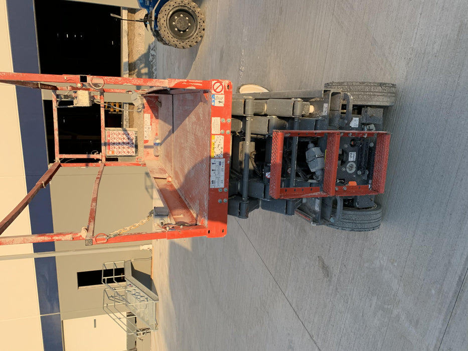 2018 Skyjack SJIII-3226 Skyjack SJIII3226 Scissor Lift w/Trojan Batteries