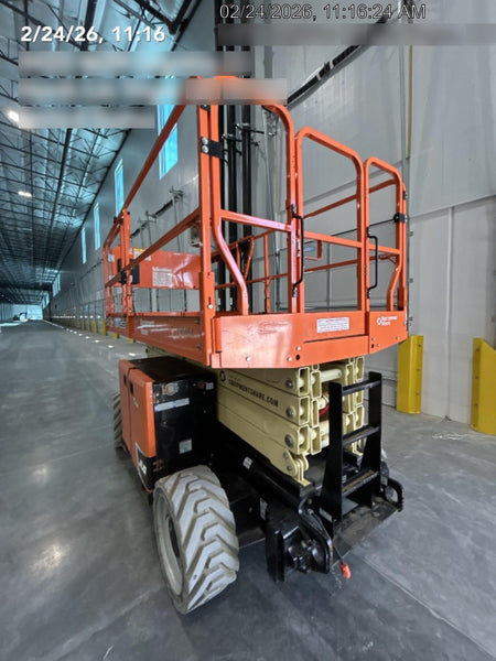 2023 JLG ERT4069