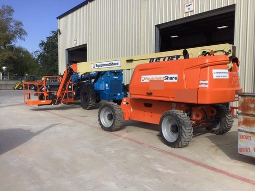 2019 JLG 660SJ
