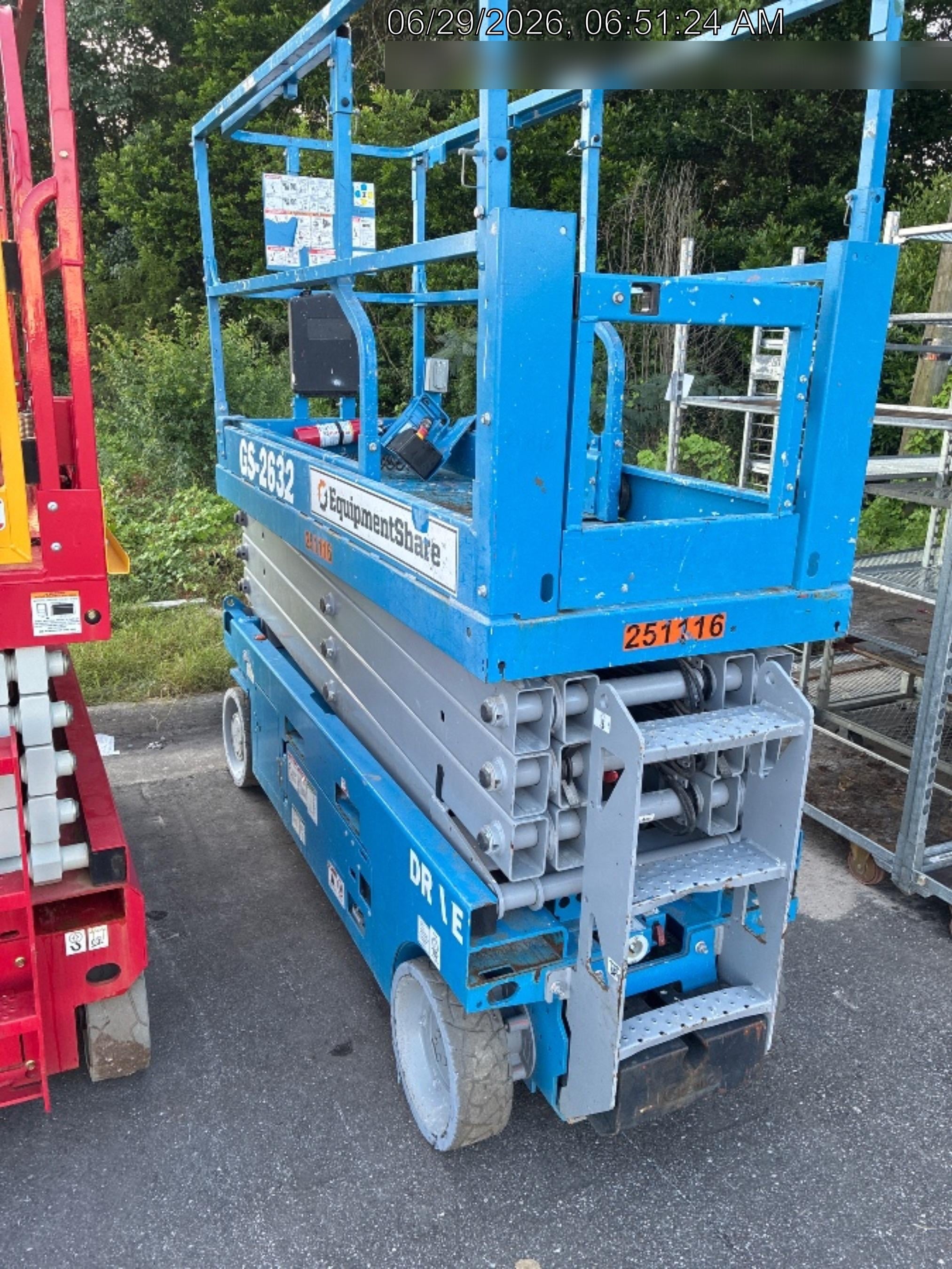 2022 GENIE GS-2632