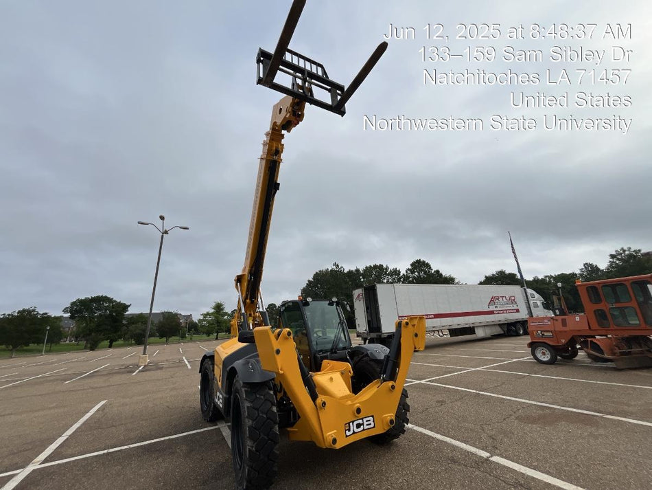 2025 JCB 510-56