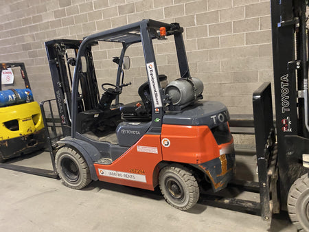 2022 TOYOTA 50-8FGU25