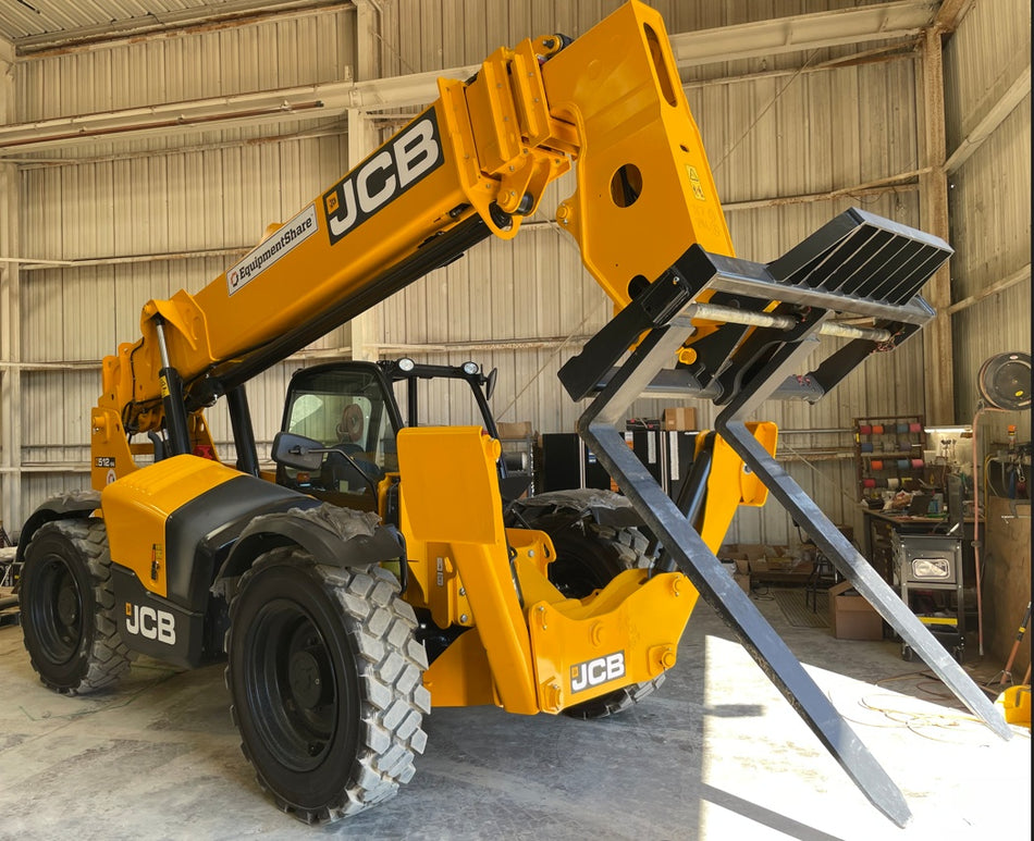 2022 JCB 512-56