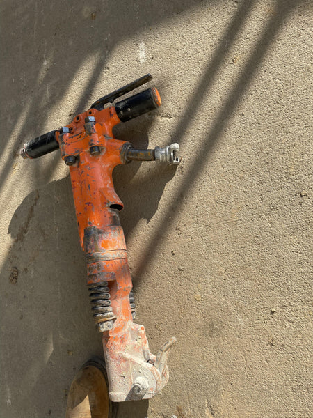 2021 MICHIGAN PNEUMATIC MP-30-1