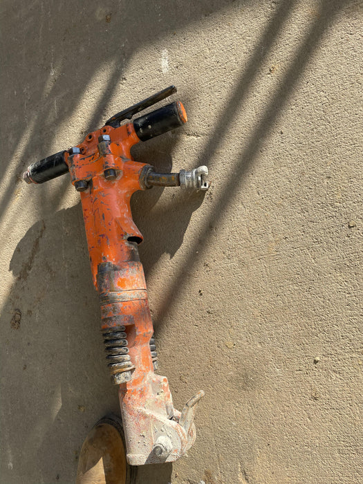 2021 MICHIGAN PNEUMATIC MP-30-1