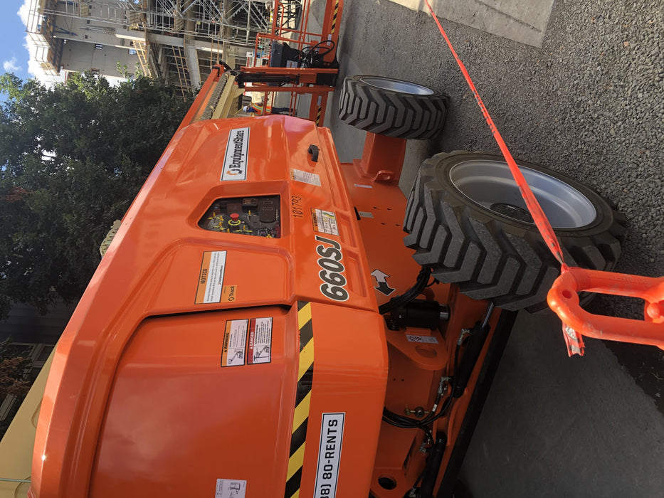 2020 JLG 660SJ