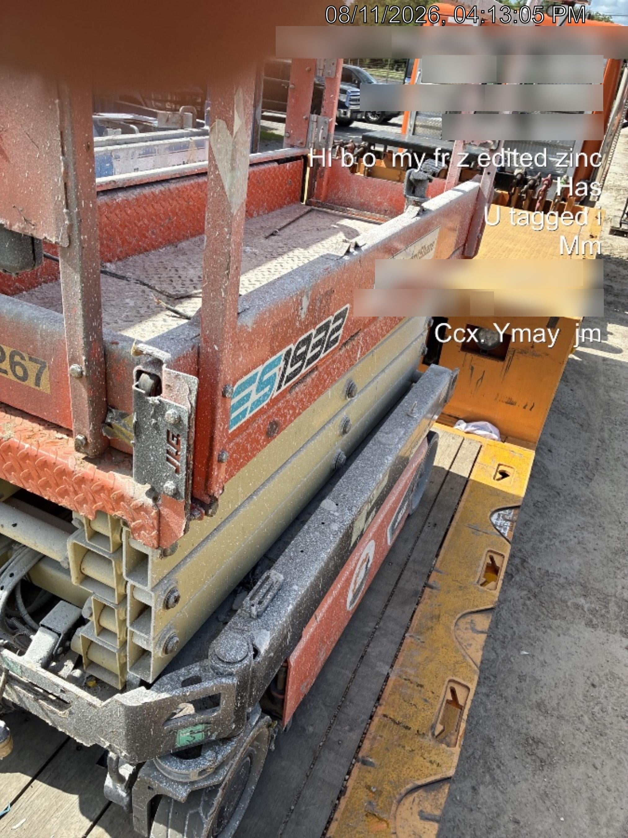2021 JLG ES1932