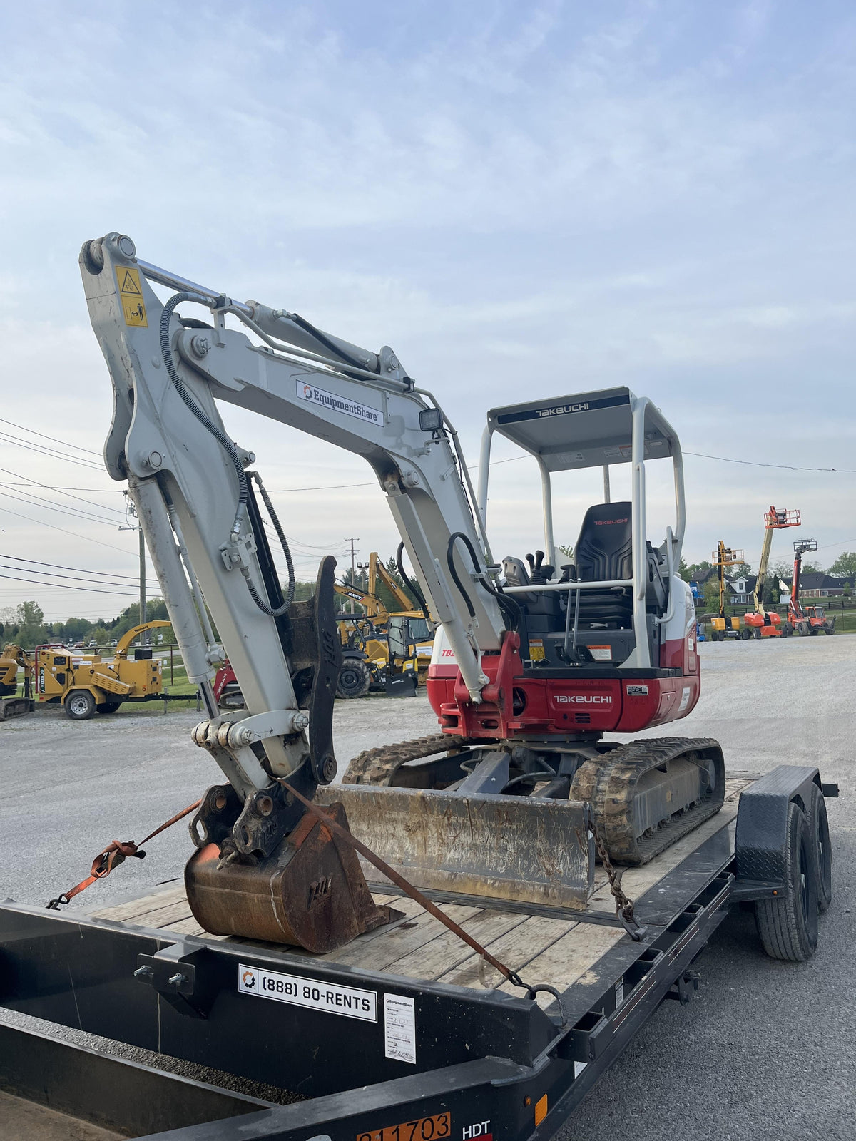 2022 DIAMOND C TRAILERS HDT-20T