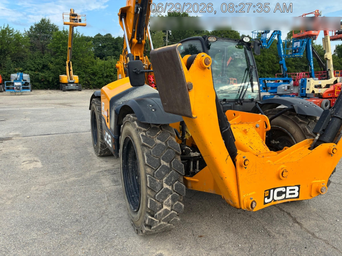 2024 JCB 510-56