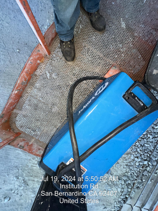 2023 MILLER ELECTRIC XMT 350