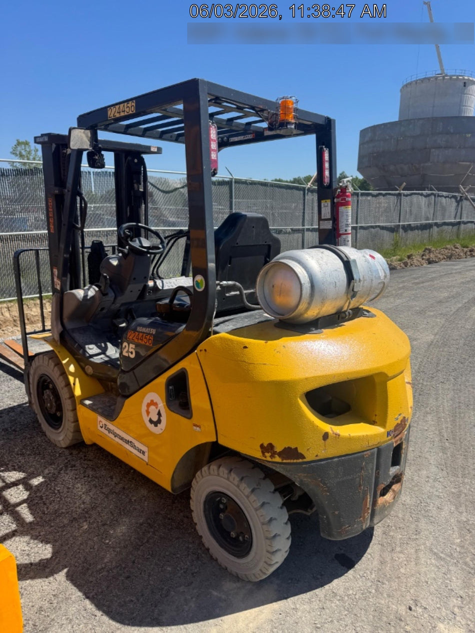 2022 KOMATSU FG25T-16