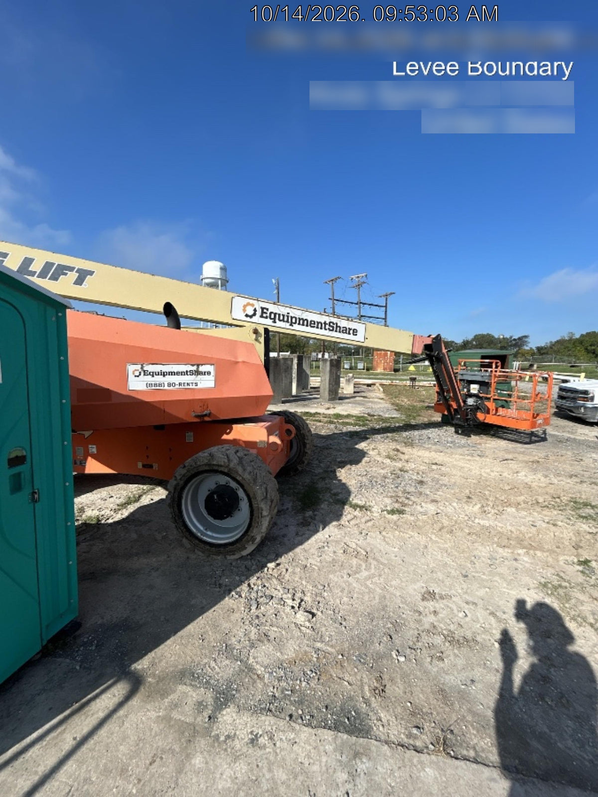 2019 JLG 800AJ