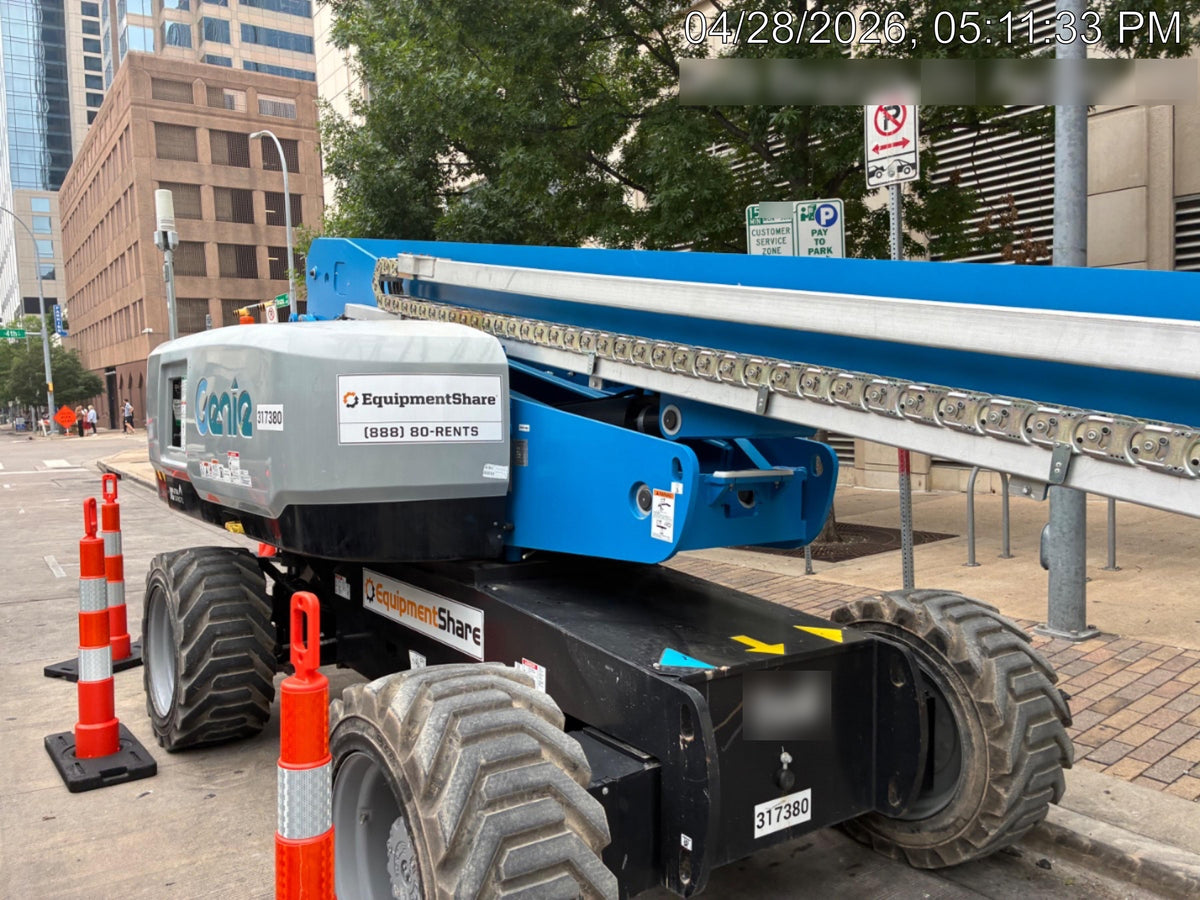 2019 JLG 860SJ