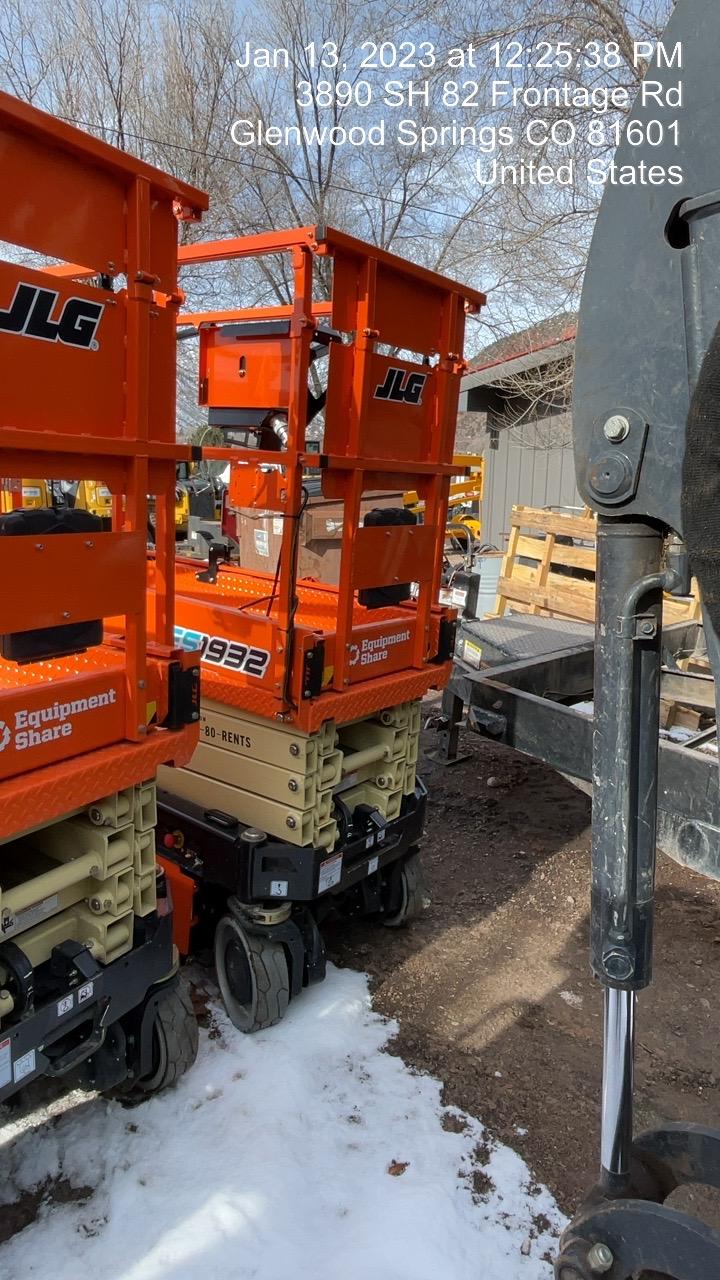 2022 JLG ES1932
