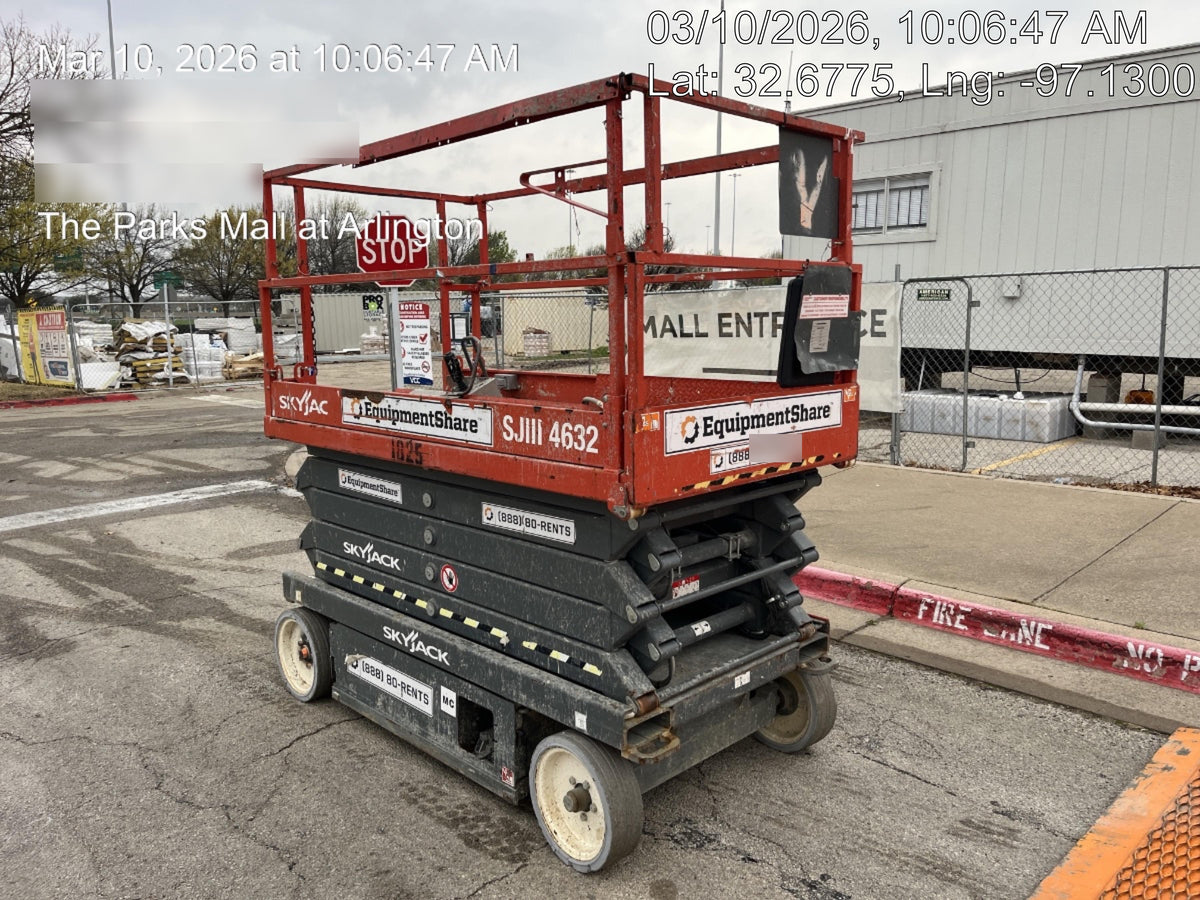 2016 Skyjack SJIII-4632 Skyjack SJ4632 Scissor Lift
