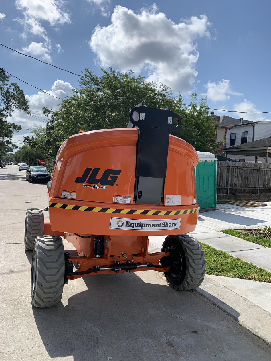 2021 JLG 400S