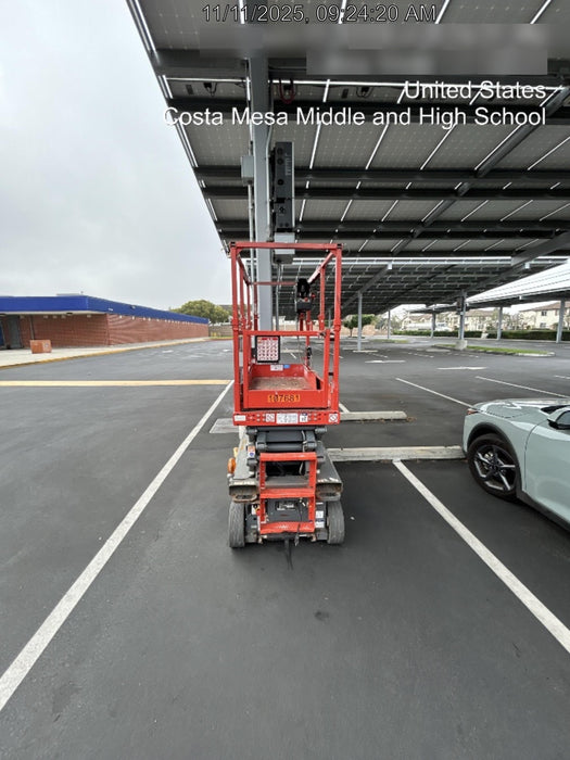 2020 Skyjack SJIII-3219 Solid NM Tires, Half height spring hinged entry gate, Dual Beacons, 800W Inverter