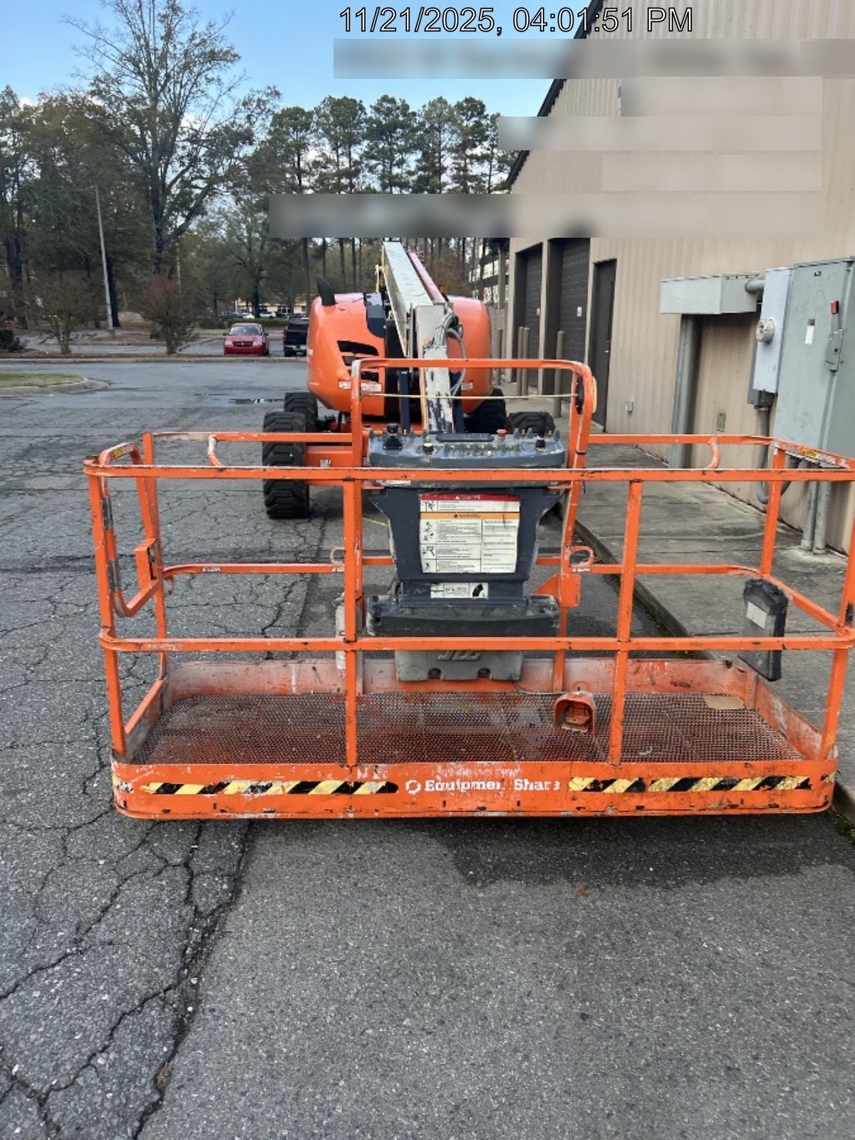 2022 JLG 600AJ